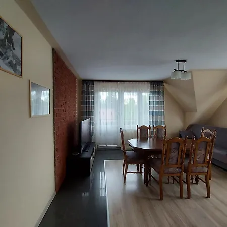 Noclegi- Baluc Malgorzata Чорштын